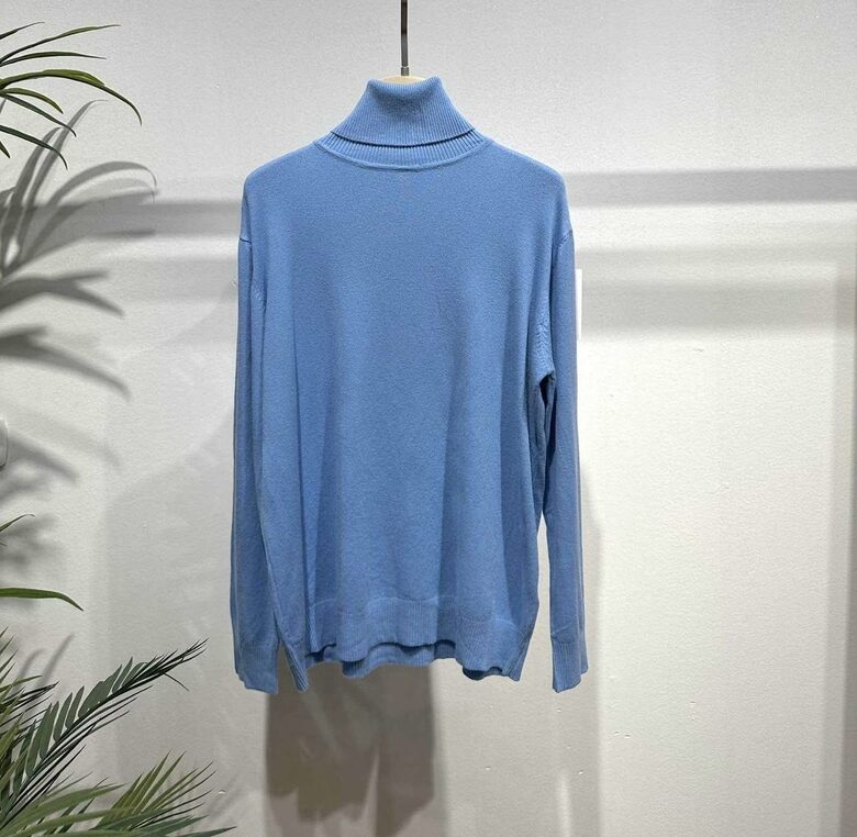 Džemperis ar augsto apkakli Universāls izmērs Zils